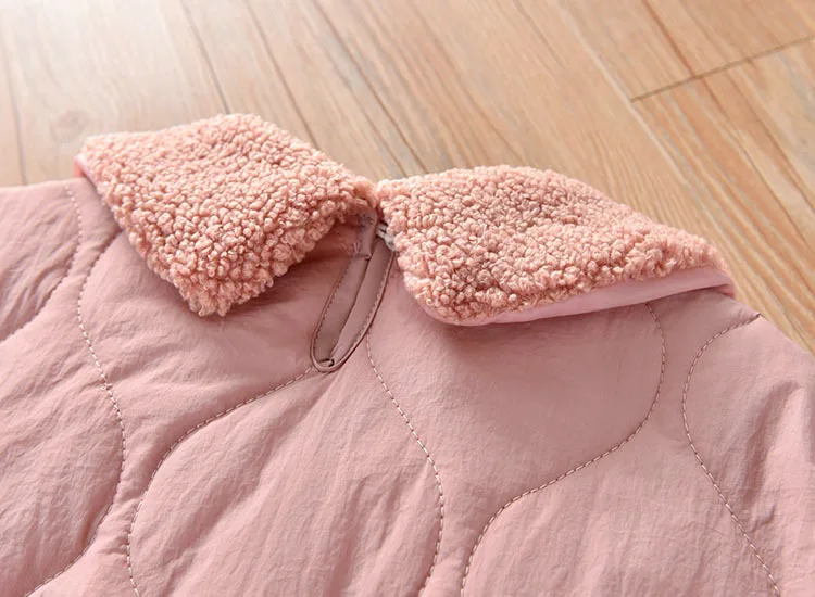 12408805244_1518828634