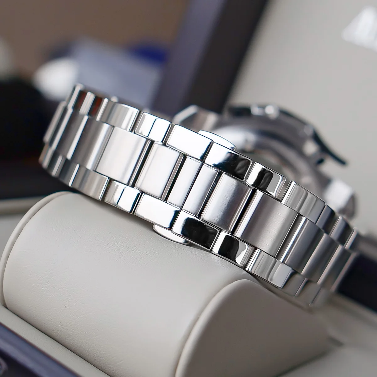 リーフタイガー/RT スポーツウォッチ複雑なダイヤルと年月永久