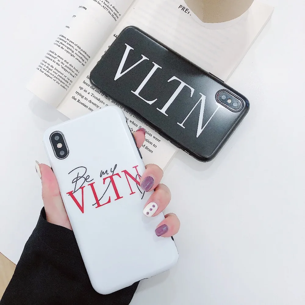 

Luxury Italy Brand Valentino Phone Case for iphone 6 S 7 7plus 8 8plus X XR XS XSMAX Soft Silione Street Fashion Cover Coque