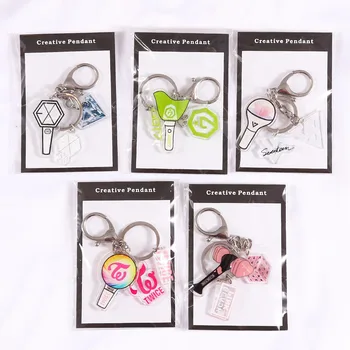 

1Pcs KPOP Blackpink GOT7 Keyring EXO TWICE SEVENTEEN Keychain Accessories Key Chain Key Ring Cute Pendant Fan Supplies Gifts