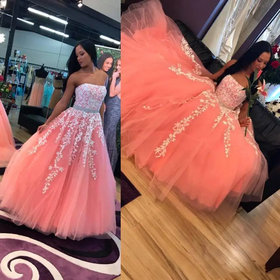 2020 Strapless Applique Lace Pink And Ivory Prom Dresses Elegant Tulle Floor Length Lace Applique Beading Belt Evening Wear Long Prom Dress