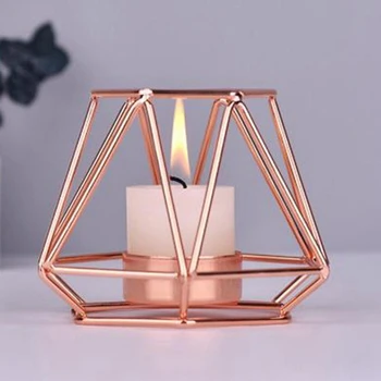 

Nordic Geometric Candlestick Romantic Iron Wedding Candlestick Pearly Dinner Soporte Vela Portacandele Home Decoration DD60ZT