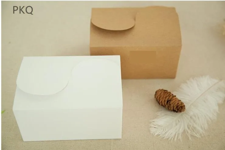 

12pcs Wedding Favor Packaging Candy Cookies Box White/Kraft Paper Cardboard Box DIY Supply Packing Box 150x100x85mm