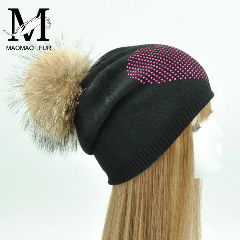 Шапки с меховым бомбоном Кепки Pom Poms зимняя женская шапка для девочек стразы женские шапки, вязанные шапки бини шапки Кепки Фирменная новинка, плотная женская меховая Шапки