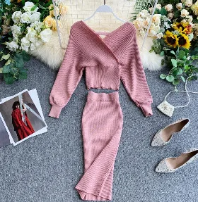 Pink Комплект из 2 предметов для женщин, новинка, v-образный вырез, шиннер, вязанный Топ, свитер+ юбка, наборы, длинный рукав, Женский однотонный вязаный джемпер, юбка, костюмы - Цвет: Pink