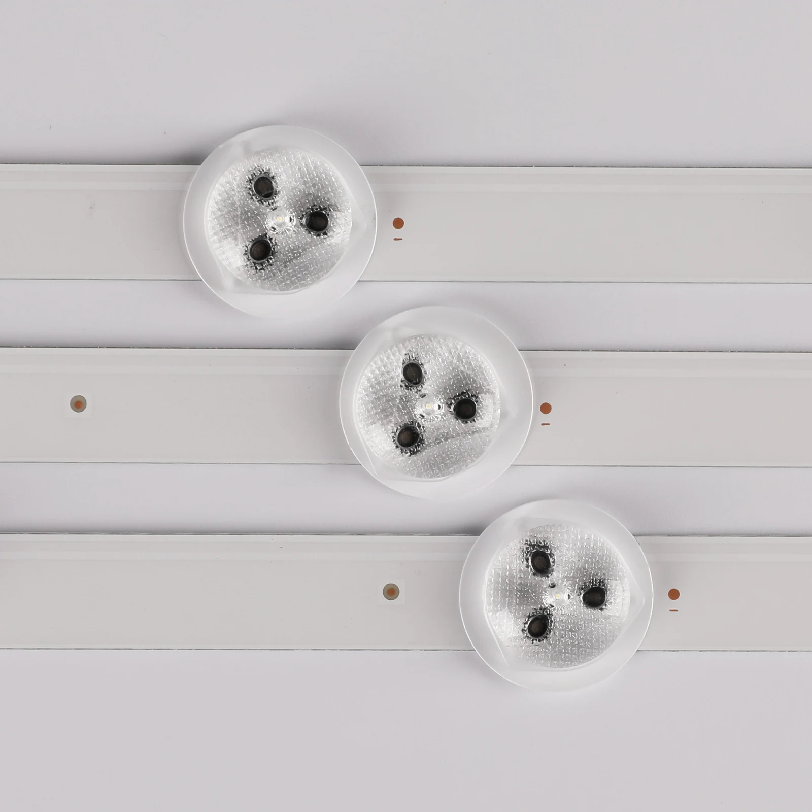 ( ŰƮ) 4 / Tiras TV  LED Ʈ Ʈ 32LM3400 32LS3400 6916L-0923A 6916L-0881A 6916L-1030A 6916L-1031A
