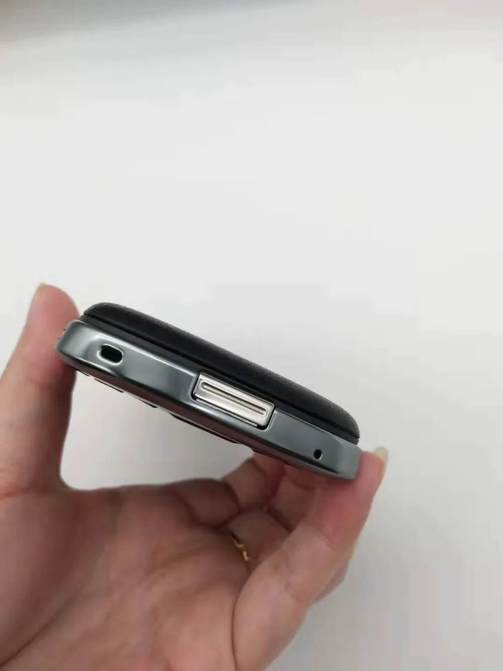 Прямая разблокированный 9000 Blackberry Bold 9000 мобильный телефон gps wifi 3g мобильный телефон Восстановленный
