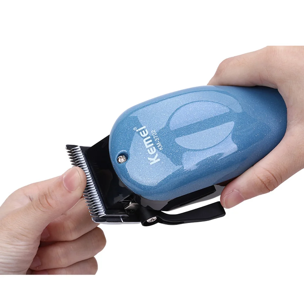 

Kemei Professional Hair Clipper Rechargeable Hair Trimmer Hair Shaving Machine Hair Cutting Beard Electric Razor 100-240V