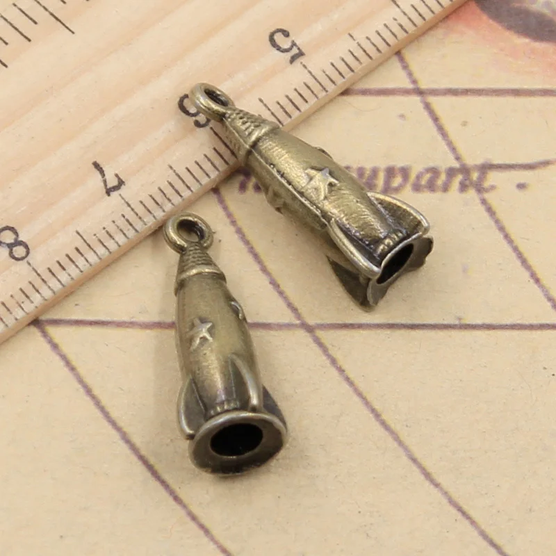 10pcs 매력 로켓 우주선 24x9x9mm DIY 레트로 쥬얼리 팔찌 목걸이 골동품 청동 실버 컬러 펜던트