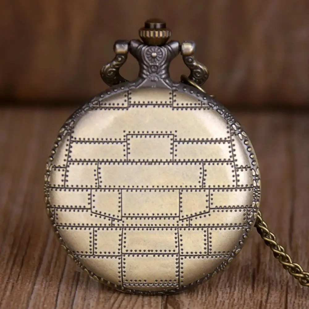 The-Nightmare-Before-Pocket-Watch-Skull-Skeleton-Dial-Chain-Necklace-Watches-jack-skellington-Best-Gift-for (2)