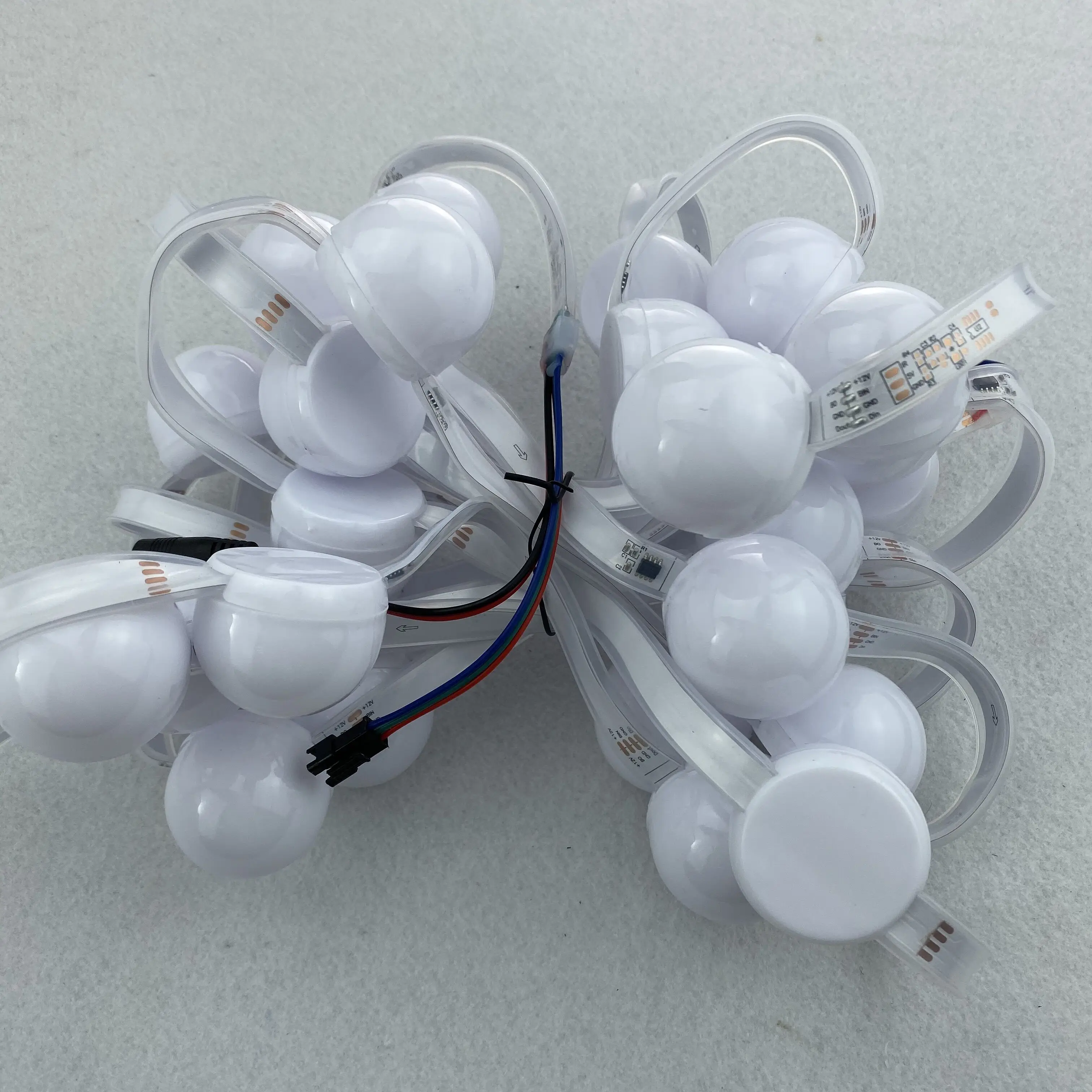 Адресуемые 30 пикселей (90 светодиодов) Диаметр 5 м 40 мм WS2811 RGB smart pixel ball