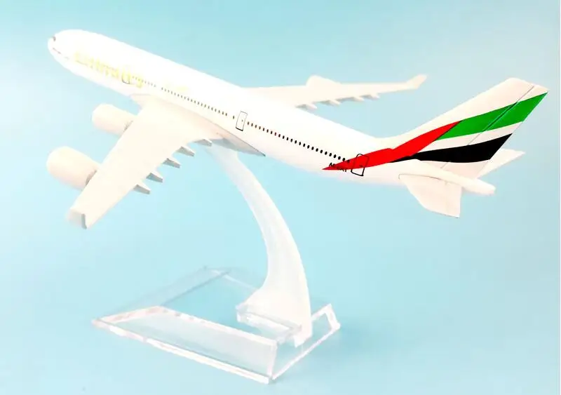 

Модель самолета из металлического сплава 16 см A340 Эмиратов
