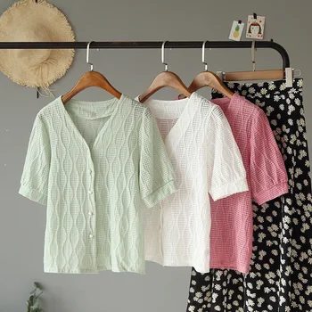 

FY001 Sweet Summer v-neck Pearl button-up Blouse with pure color short-sleeved lace blouse
