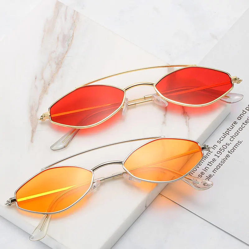 

Tesia New Fashion Women Sunglasses Brand Designer Irregular Small Metal Frame Colorful Casual Female Eyewear UV400 Unisex