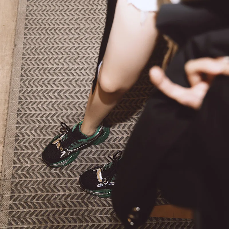FEDONAS/весенние новые фиолетовые зеленые женские модные кроссовки; женская повседневная обувь с перекрестной шнуровкой в стиле пэчворк; удобная женская обувь на плоской подошве