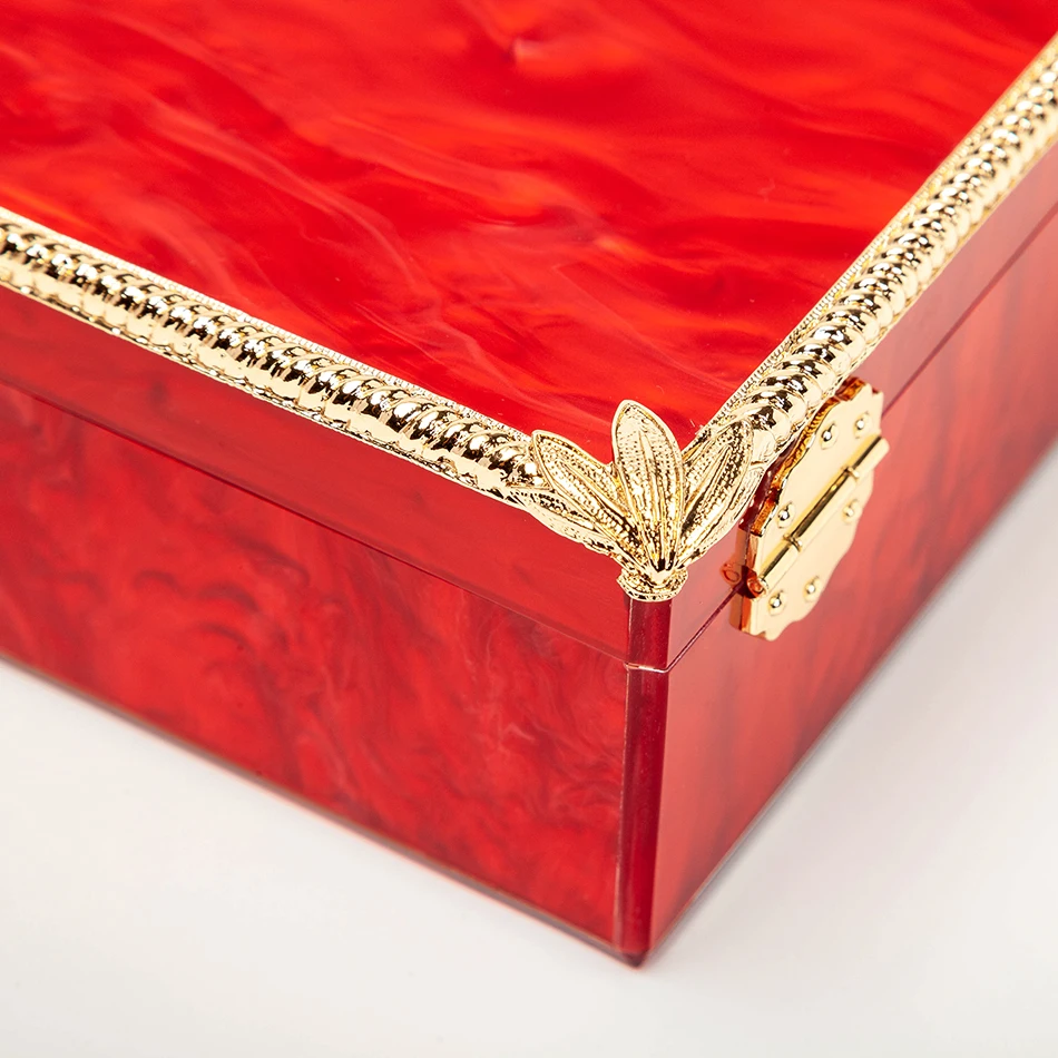 Acrylic Box Bag (Red) | Kash Queen
