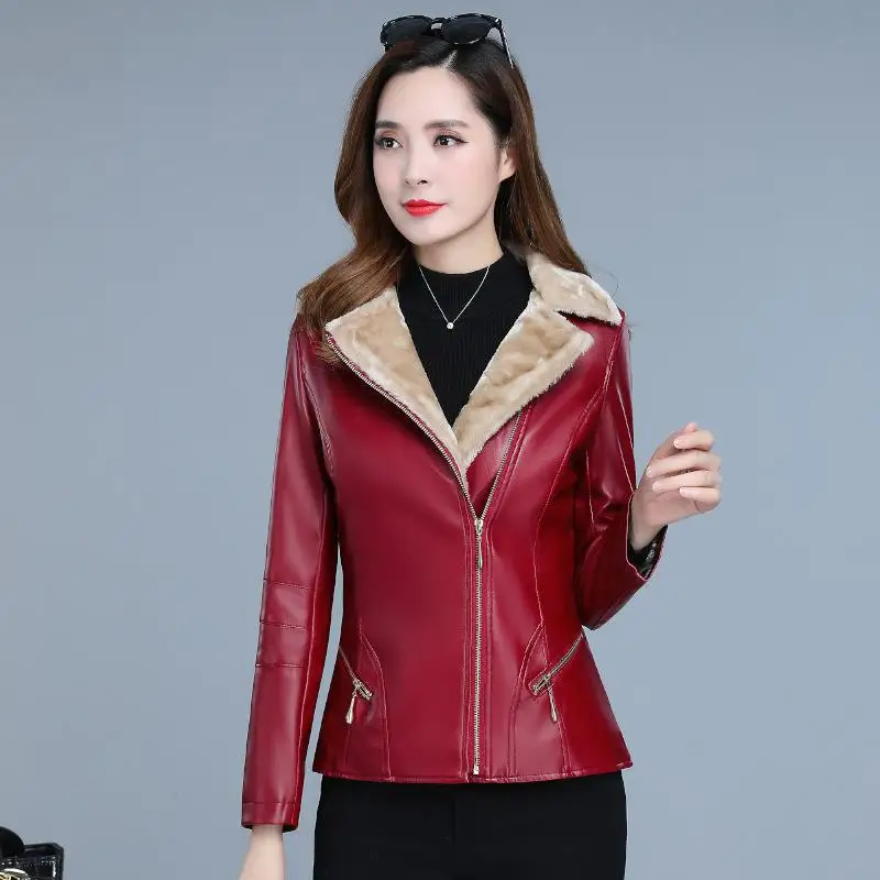 Новая зимняя теплая кожаная куртка для женщин, тонкий воротник, красное кожаное пальто из искусственного меха, женская верхняя одежда с подкладкой, плюс Размер 6XL
