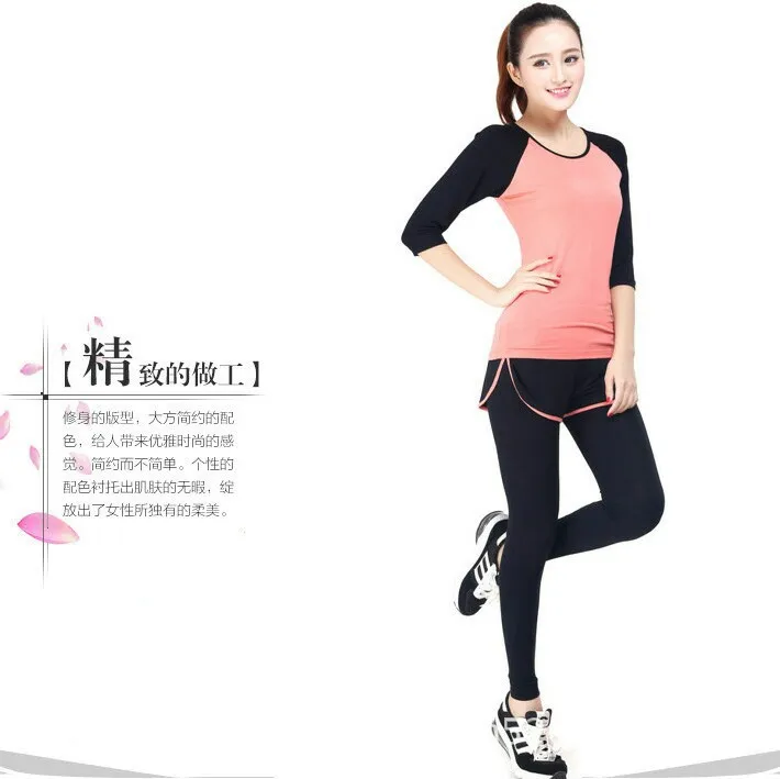 

Spring Summer Seamless Outdoor Yoga Running Sports Fitness Suit WOMEN'S Short-sleeved Clothes Set Trousers Two-Piece Set with Ch