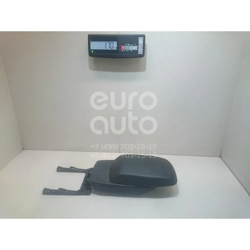 Подлокотник, состояние – Б/У,, для Hyundai i30 84660A5100RY КРЫШКА 84660A5100RY