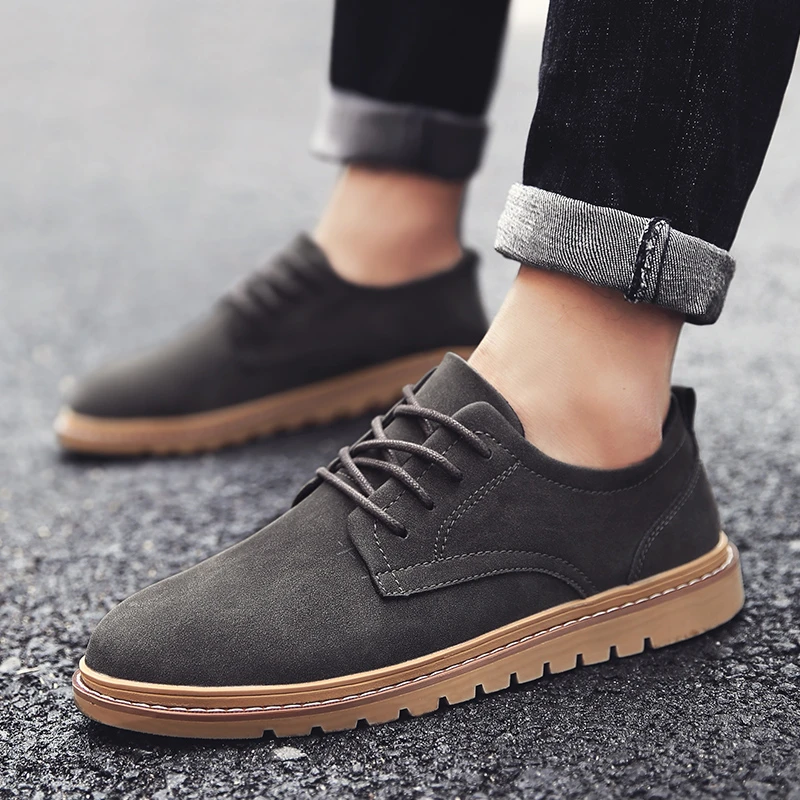 

High Quality Casual Sneakers New Small Leather Shoes Breathable Men Shoes Black Non-slip Man Autumn Trainers Zapatillas Hombre