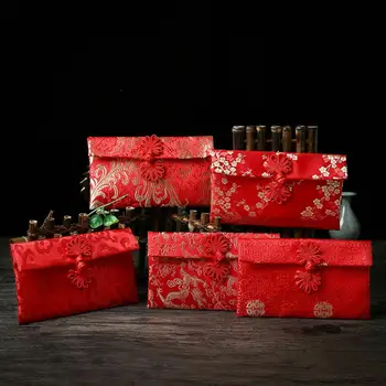 

Chinese Style Floral Cloth Red Envelope Packet Money Pocket Chinese New Year Red Envelopes for Spring Festival Marriage Birthday