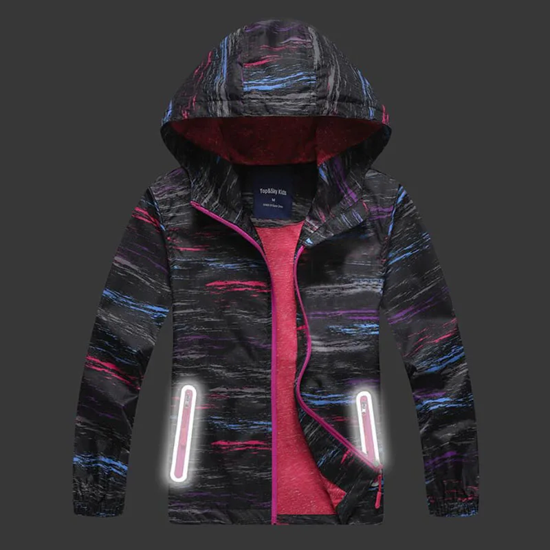 Куртки для мальчиков; Верхняя одежда; ветровка; водонепроницаемая ветрозащитная куртка; Новинка г.; весенне-Осенняя детская куртка с капюшоном для мальчиков