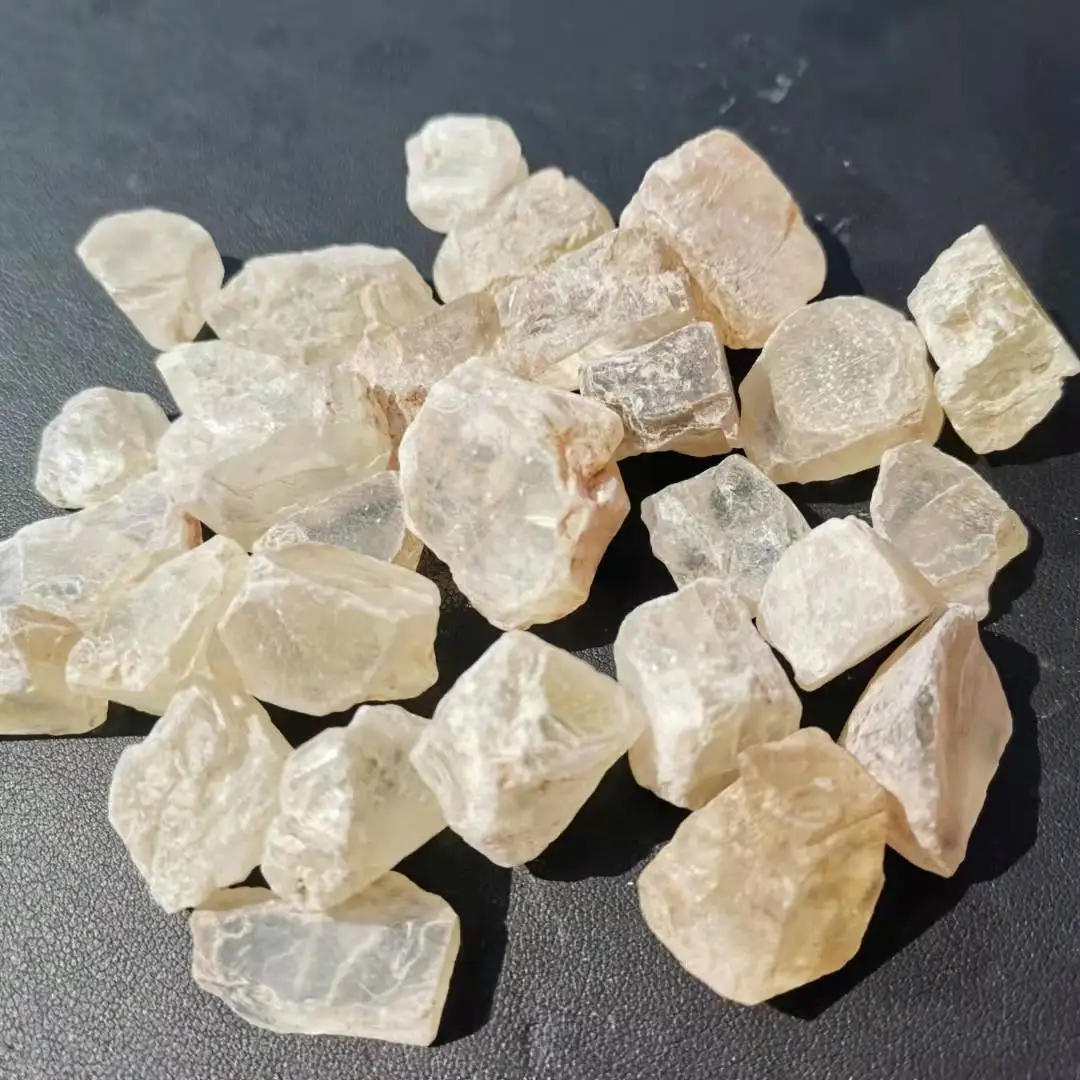 

Natural Raw Moonstone Crystal Rough Moonstone from Madagascar