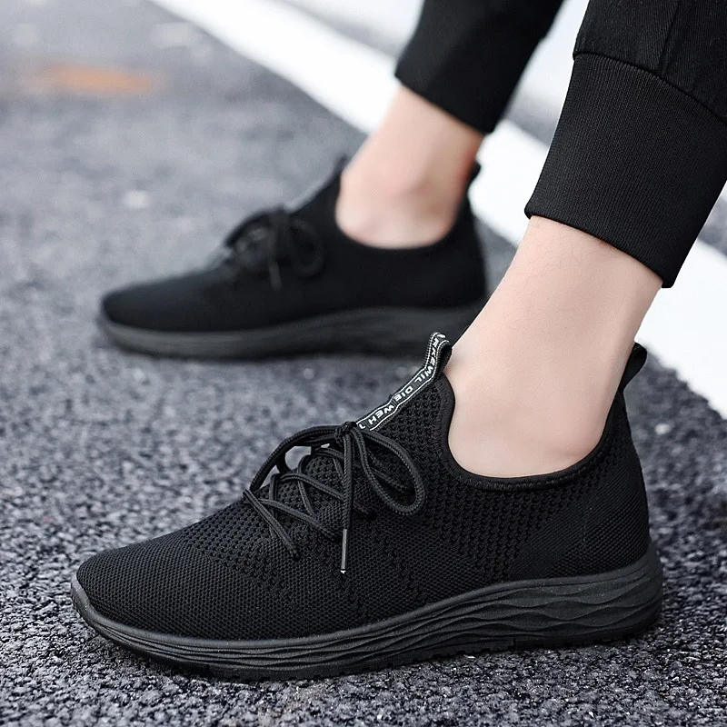 

2019 Trendy Shoes Breathable Mesh Shoes Slip-on Loafers Athletic Shoes Couples Fly Netting Shoes Women's Two-color Sole MEN'S SH