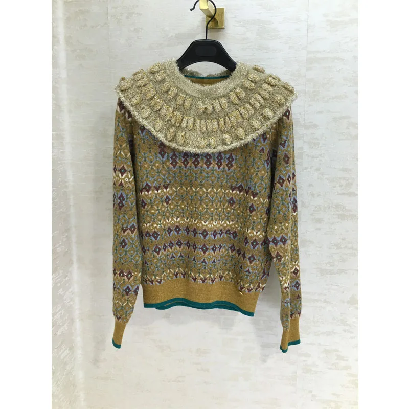 

CC autumn new fashion temperament round neck sweater track temperament white sweater