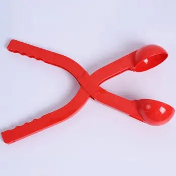

Outdoor Snow Ball Maker Clamp Snowball Clip Funny Children Sand Mold Tool Toy`