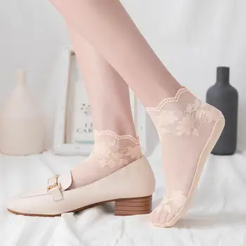 

1 Pair Breathable Ultra Thin Socks Fashion Women Girls Summer Transparent Lace Silk Flower Socks Elastic Short Female Clothes