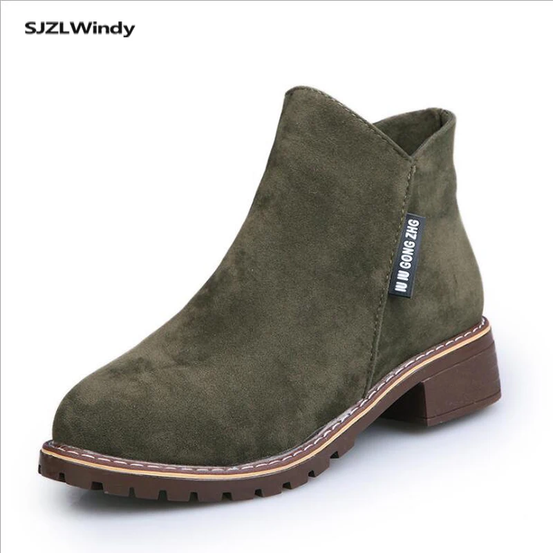 

2019 autumn and winter new Martin boots low with female side zipper short snow boots student trend wind women's boots tide