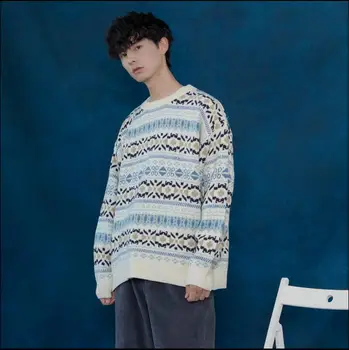 

Good quality! autumn and winter men's wind flower striped knit sweater o-neck pullovers sweater Korean youth men coat tb3819