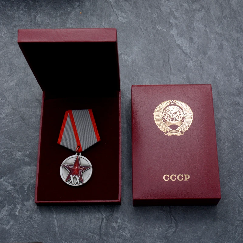 

Soviet CCCP Workers Peasants Red Army 20 Year Medal Red Five Stars USSR Venus Hero Honor Red Flag Lenin Collection Wear Badge