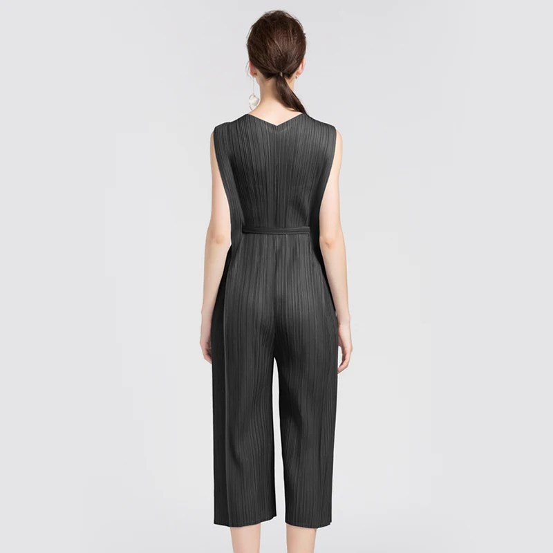 2020 Summer overalls Miyake New high waist tie pleated jumpsuit black sleeveless was thin wide leg Elegant jumpsuit for women