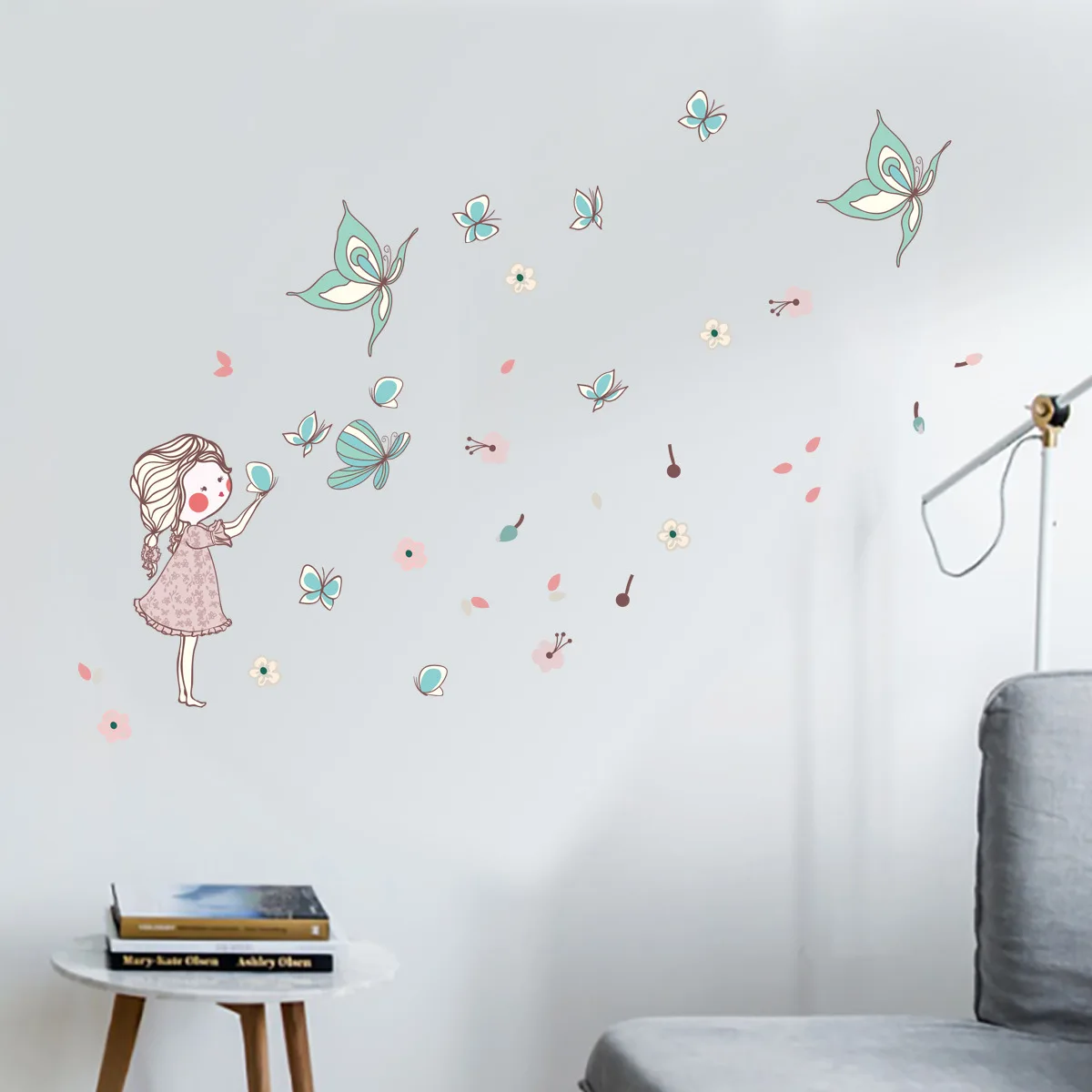 Ins стиль мультфильм Маленькая девочка и бабочка наклейки на стену, животные искусство наклейки для детской комнаты или спальни гостиной домашний декор YCJ019