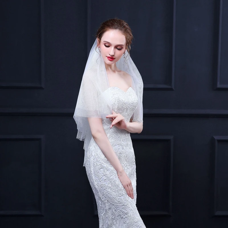 In stock Short bridal veil Sexy Cut edge white ivory Wedding veils welon slubny sluier Sexy wedding accessories mantillas