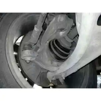 

STEERING KNUCKLE FRONT LEFT VOLKSWAGEN PASSAT VARIANT (3C5)