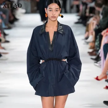 

XITAO 2020 Spring New Stitching PU V Neck Shirt Loose Sexy Waist Cutout Long Sleeve Womens Tops and Blouses Europe Style DMY2725
