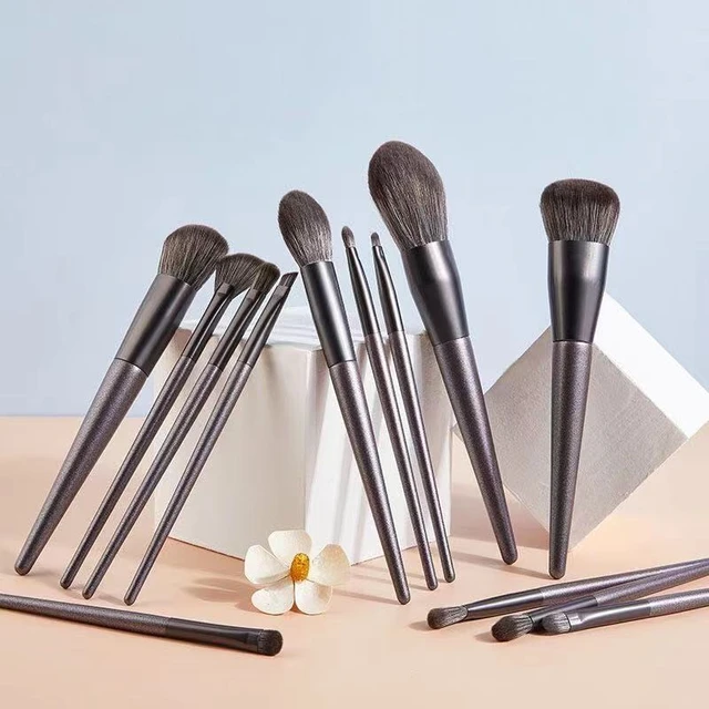 Wholesale Gradient Color Pro Makeup Brushes Set Cosmetic Powder Foundation  Eyeshadow Eyeliner Brush Kits Make Up Brush Tool - Makeup Brushes -  AliExpress