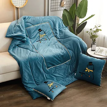 

Portable Quilt Blanket Foldable Throw Pillow Home Office Car Air Conditioning Quilt