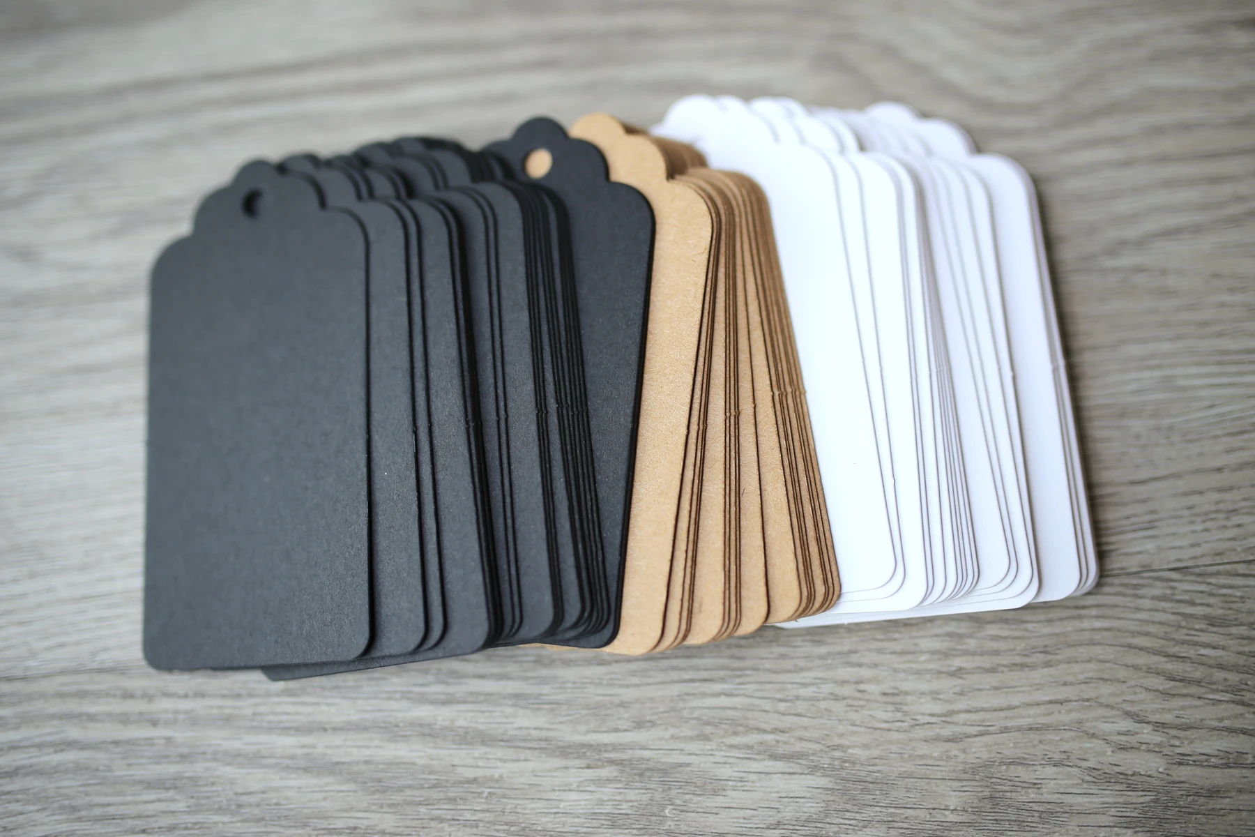 1000pcs Kraft Bookmark with Scalloped Edge Blank Gift Tags DIY Creative Price Label Paper Hang Tags