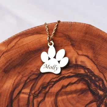 

Personalized Bear Paw Necklace Name Necklace Stainless Steel Engraved Nameplate Dog Cat Footprint Necklace Fashion Jewelry