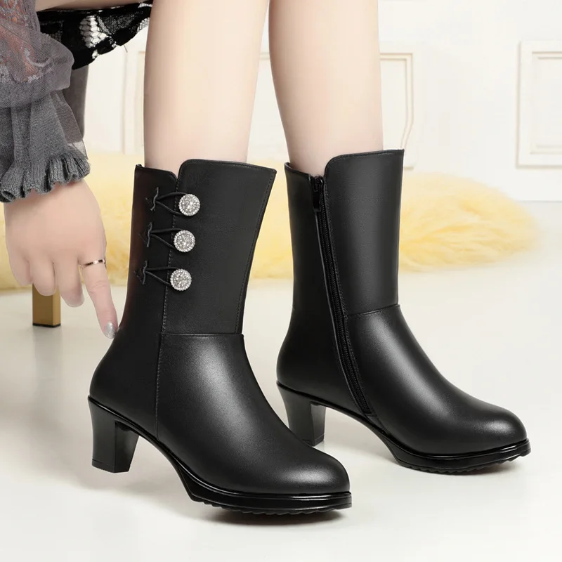 Winter plus velvet cotton shoes women's shoes wool large size mid-heel thick-soled mid-tube boots women full leather short boots