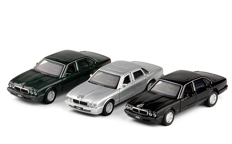 1/36 04 XJ6 Моделирование игрушечных транспортных средств Сплав Вытяните назад мини-автомобиль Реплика авторизованные оригинальные фабричные модельные игрушки, коллекционные