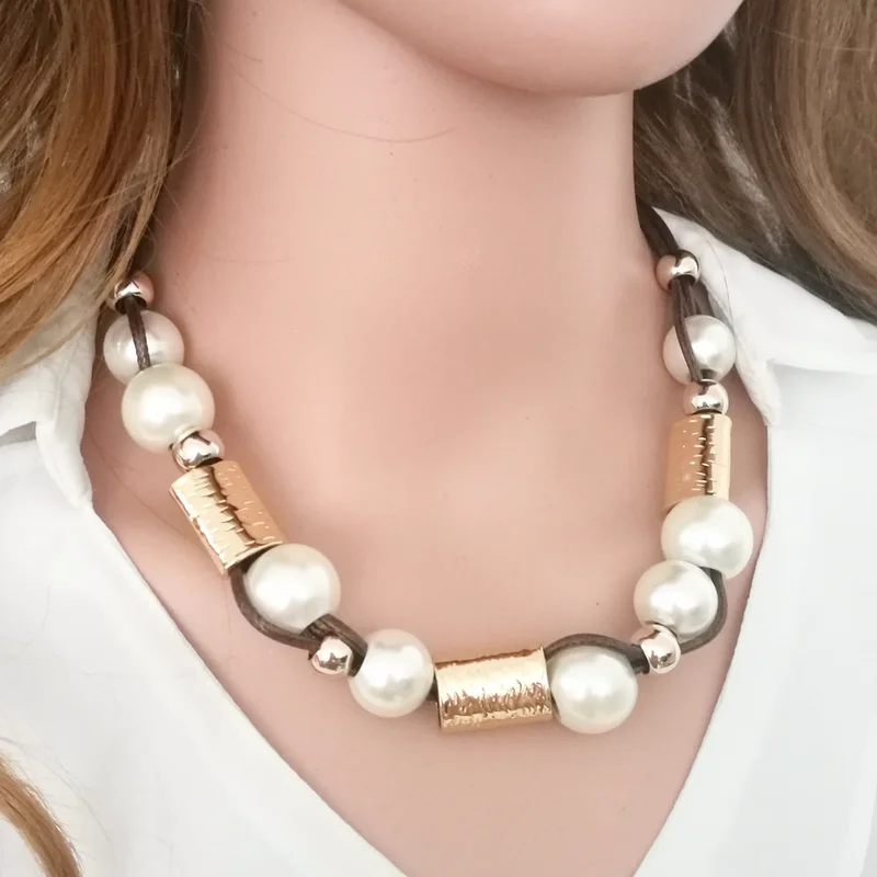 

2019Fashion Popular T Taiwan Wind Explosion Model Imitation Pearl Metal Necklace Fashion Jewelry Charm Woman Hip Hop High Street