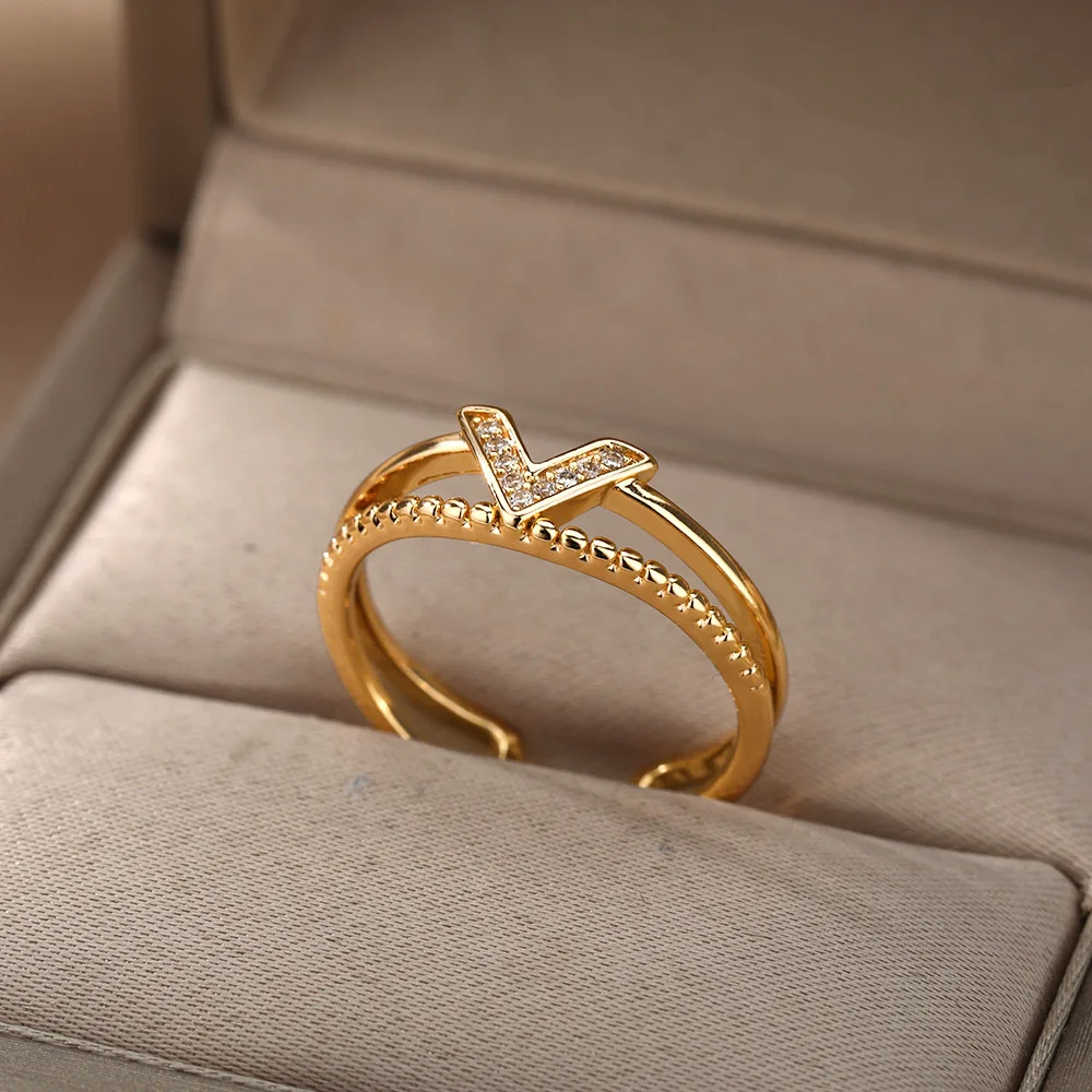 V Shaped Designer Diamond Ring, Packaging Type : Velvet Box, Occasion :  Daily Wear at Rs 28,000 / piece in Mumbai