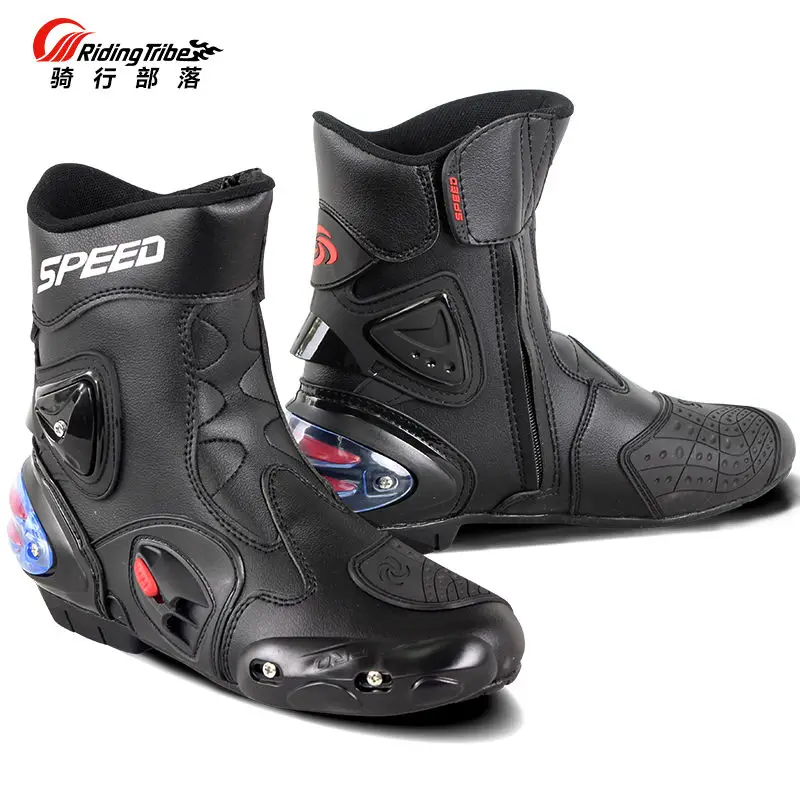 Motorcycle Midcalf Boots In The Longdistance Racing Offroad