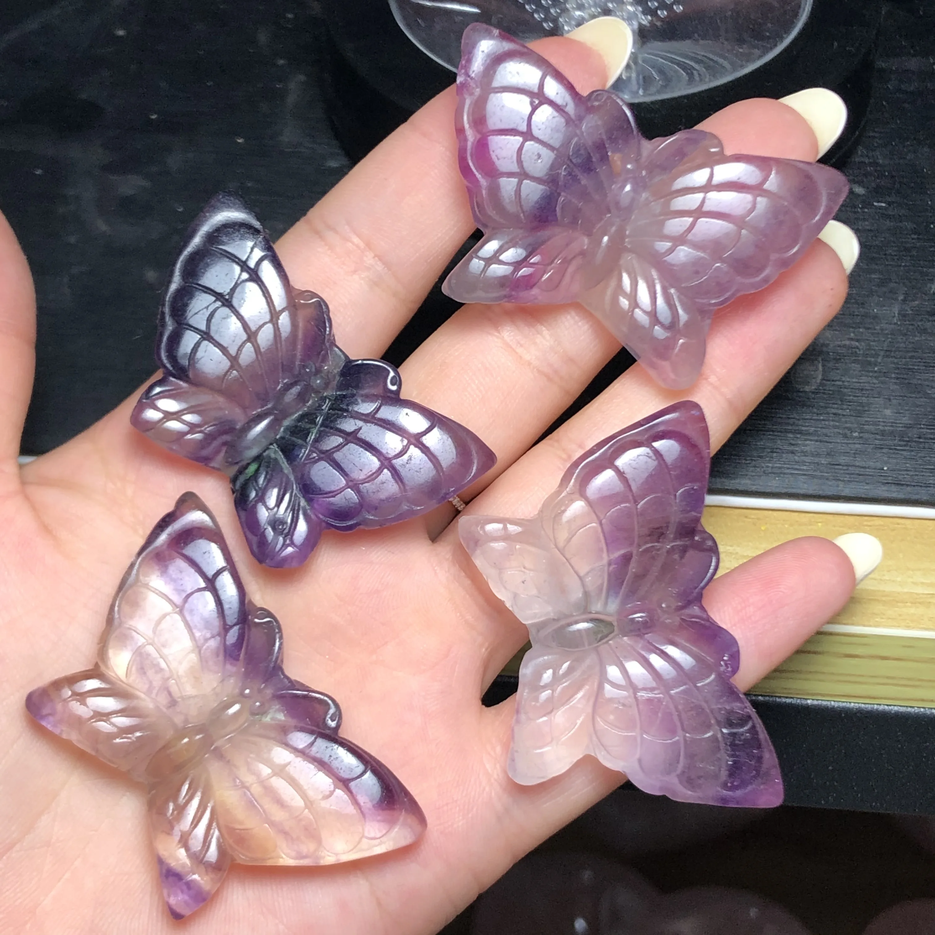 Natural fluorite carving beautiful butterfly home decoration Natural fluorite carving beautiful butterfly home decoration