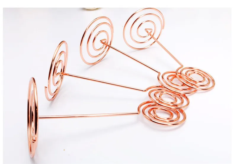 4583451676_305902805